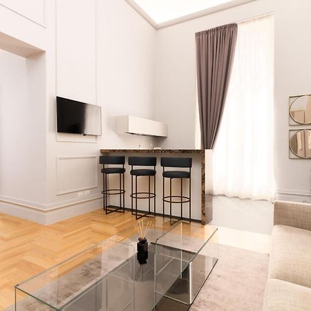 Limehome Lecce Palazzo Bn Exteriér fotografie