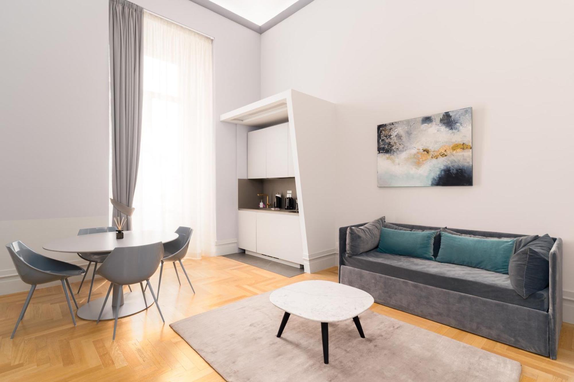 Limehome Lecce Palazzo Bn Exteriér fotografie